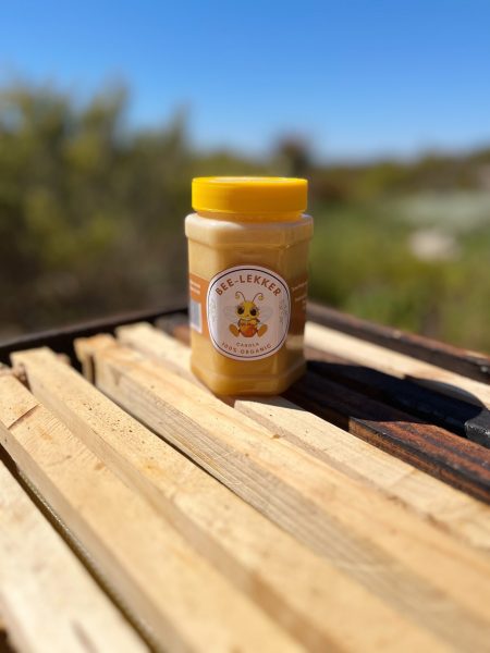 Canola cream honey is known for its mild sweetness with a subtle buttery taste. It doesn't have the strong floral notes that some other honey varieties possess. Its light flavor makes it versatile for various culinary uses.